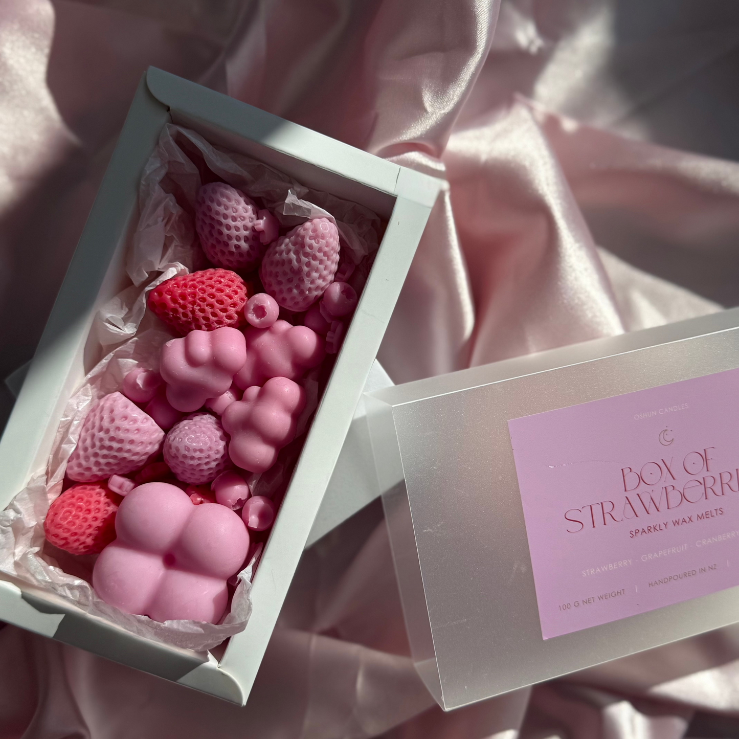 box of strawberries wax melts